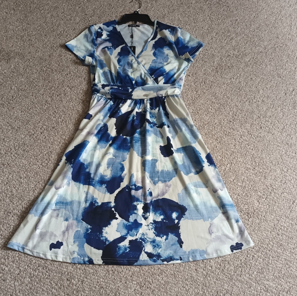 New Ouges Summer Short Sleeve V-Neck Floral Midi … - image 1